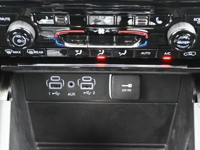 2023 Jeep Grand Cherokee L Vehicle Photo in Cedar Rapids, IA 52402