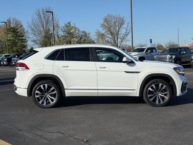 2020 Volkswagen Atlas Cross Sport Vehicle Photo in COLUMBIA, MO 65203-3903