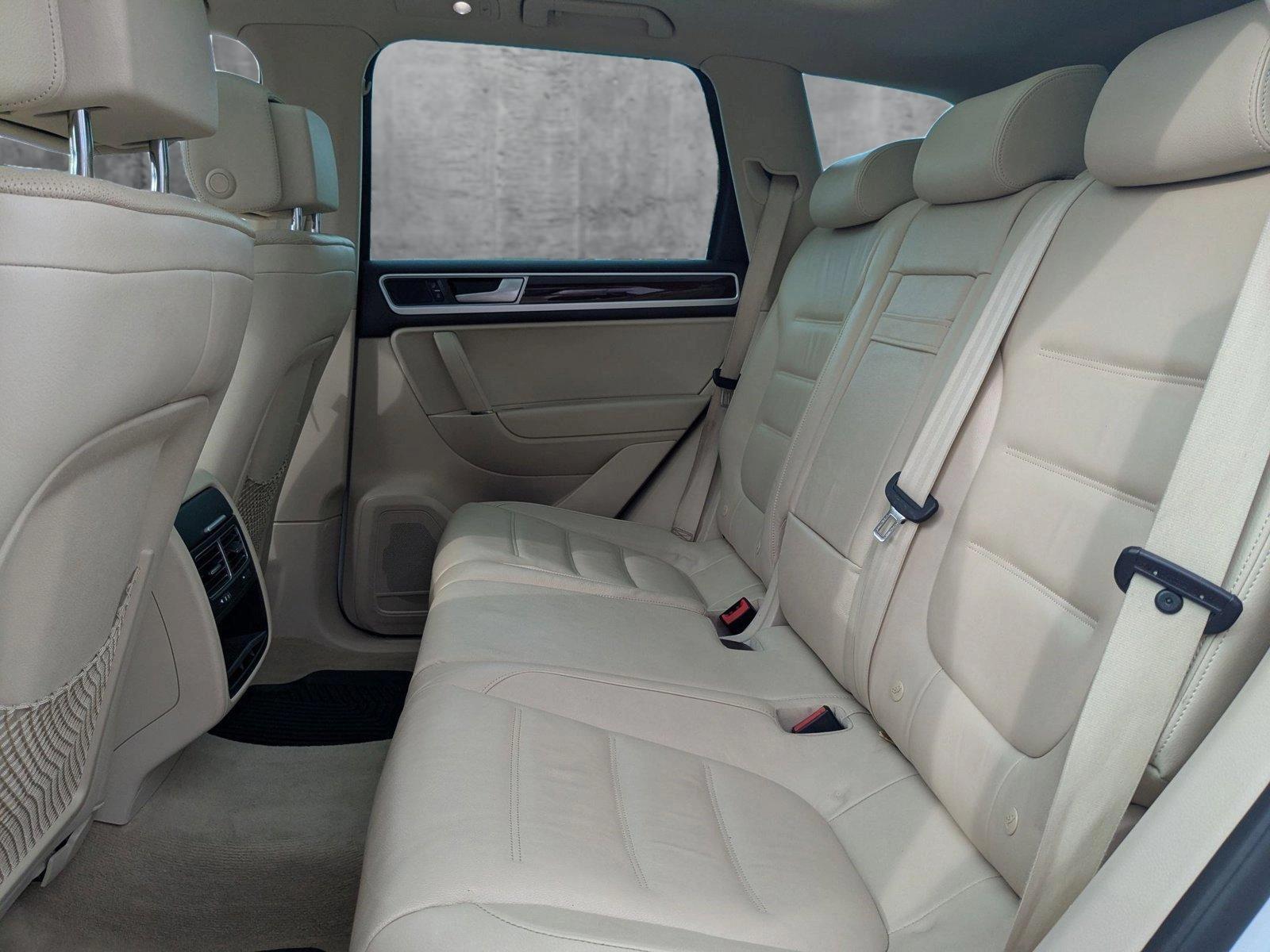 2016 Volkswagen Touareg Vehicle Photo in Spokane, WA 99201