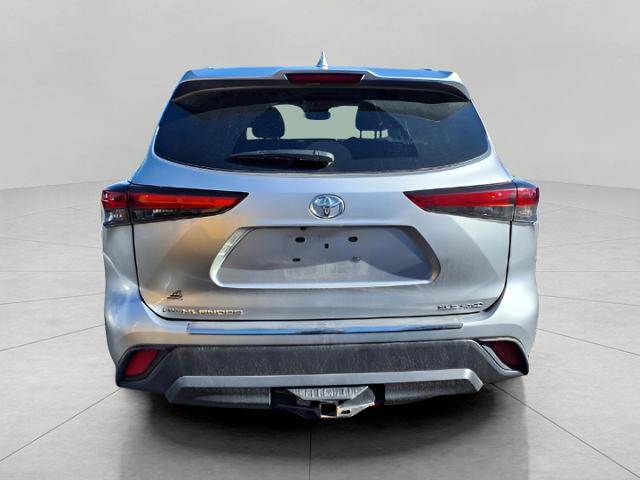 2022 Toyota Highlander Vehicle Photo in Oshkosh, WI 54904