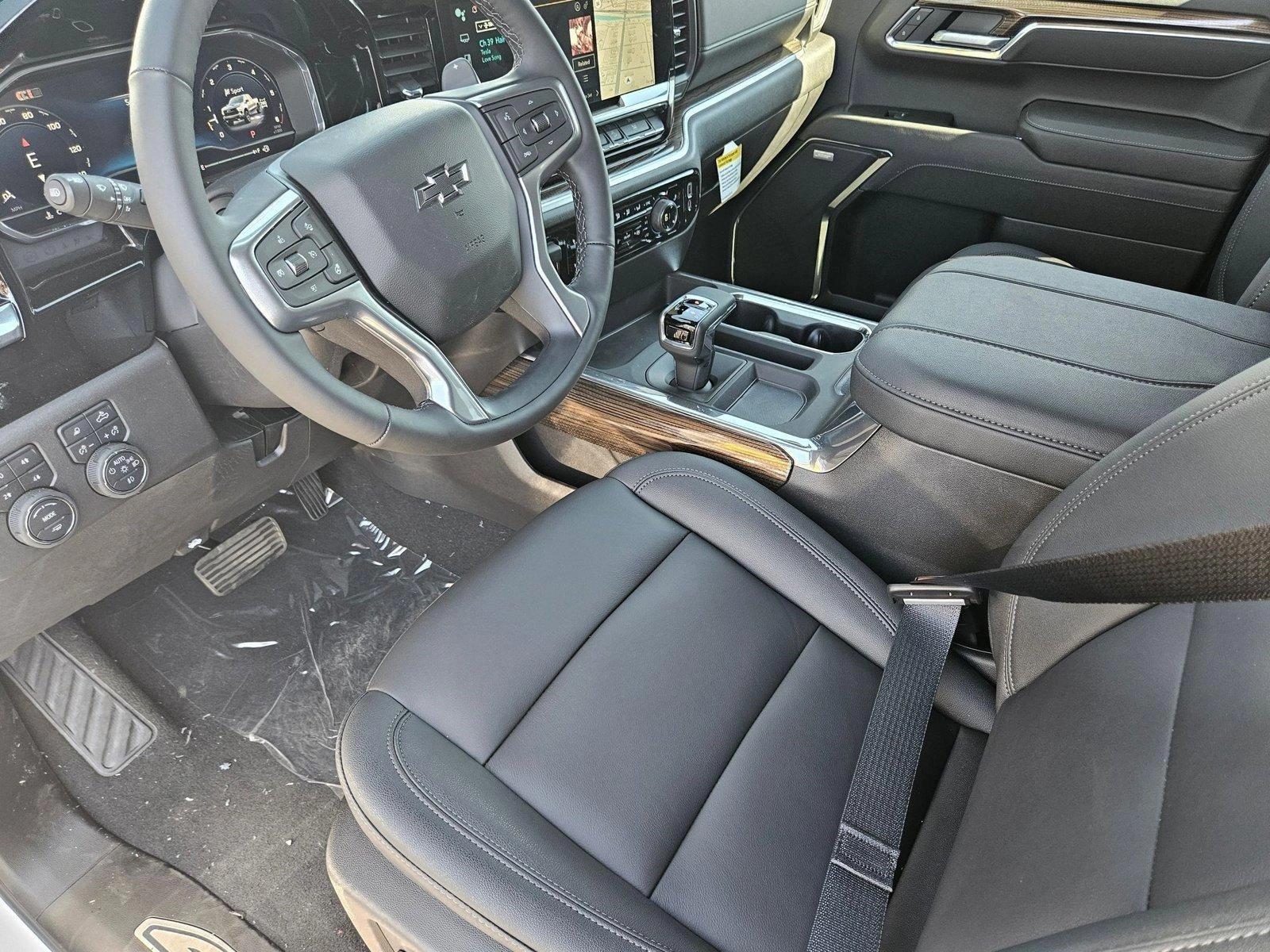 2025 Chevrolet Silverado 1500 Vehicle Photo in PEORIA, AZ 85382-3715