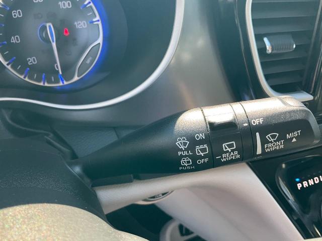 2023 Chrysler Pacifica Vehicle Photo in Kaukauna, WI 54130