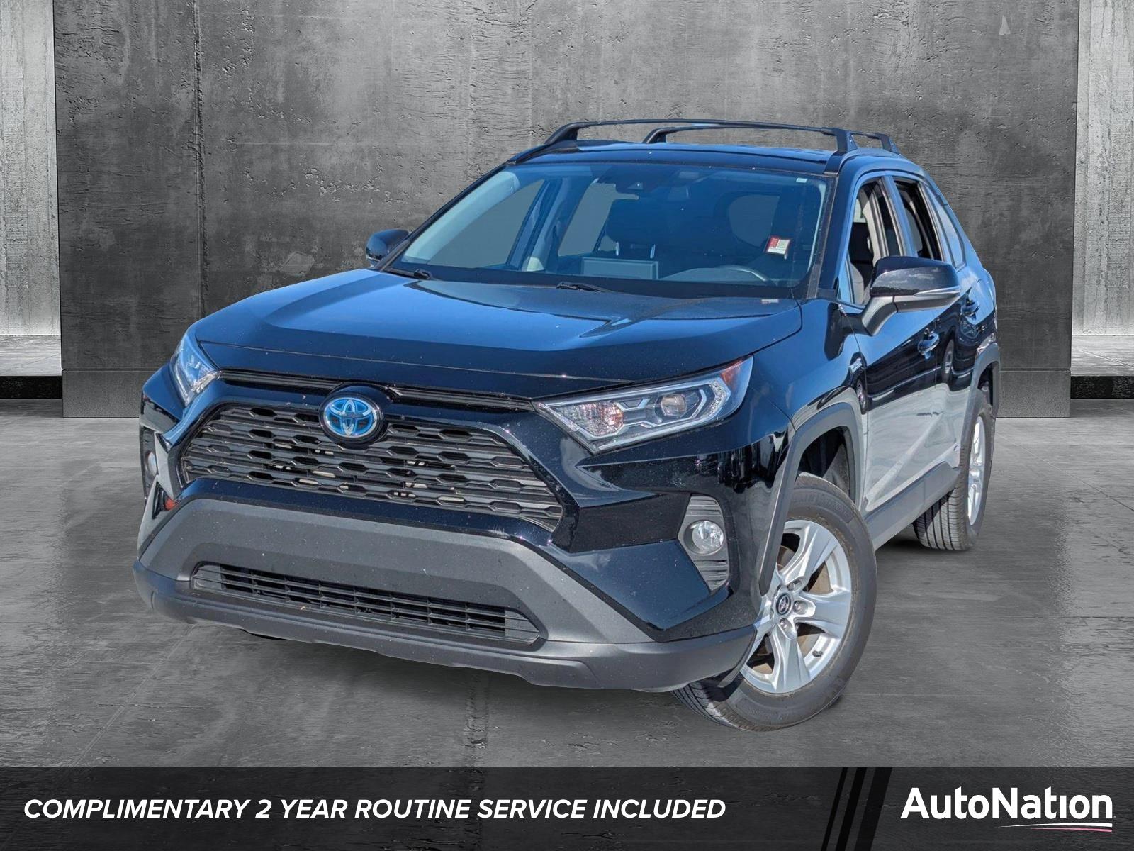 2020 Toyota RAV4 Vehicle Photo in Ft. Myers, FL 33907