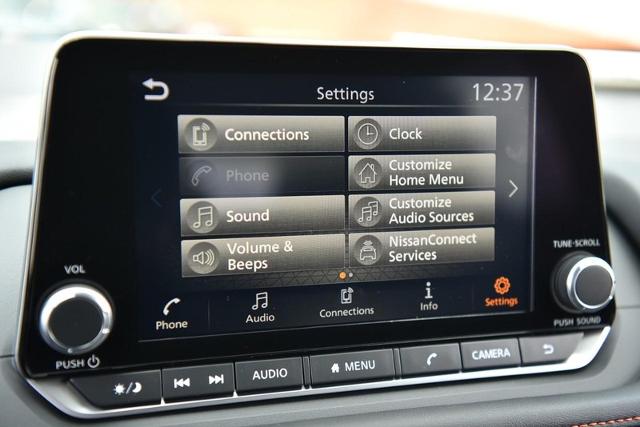 2025 Nissan Rogue Vehicle Photo in Ballwin, MO 63011