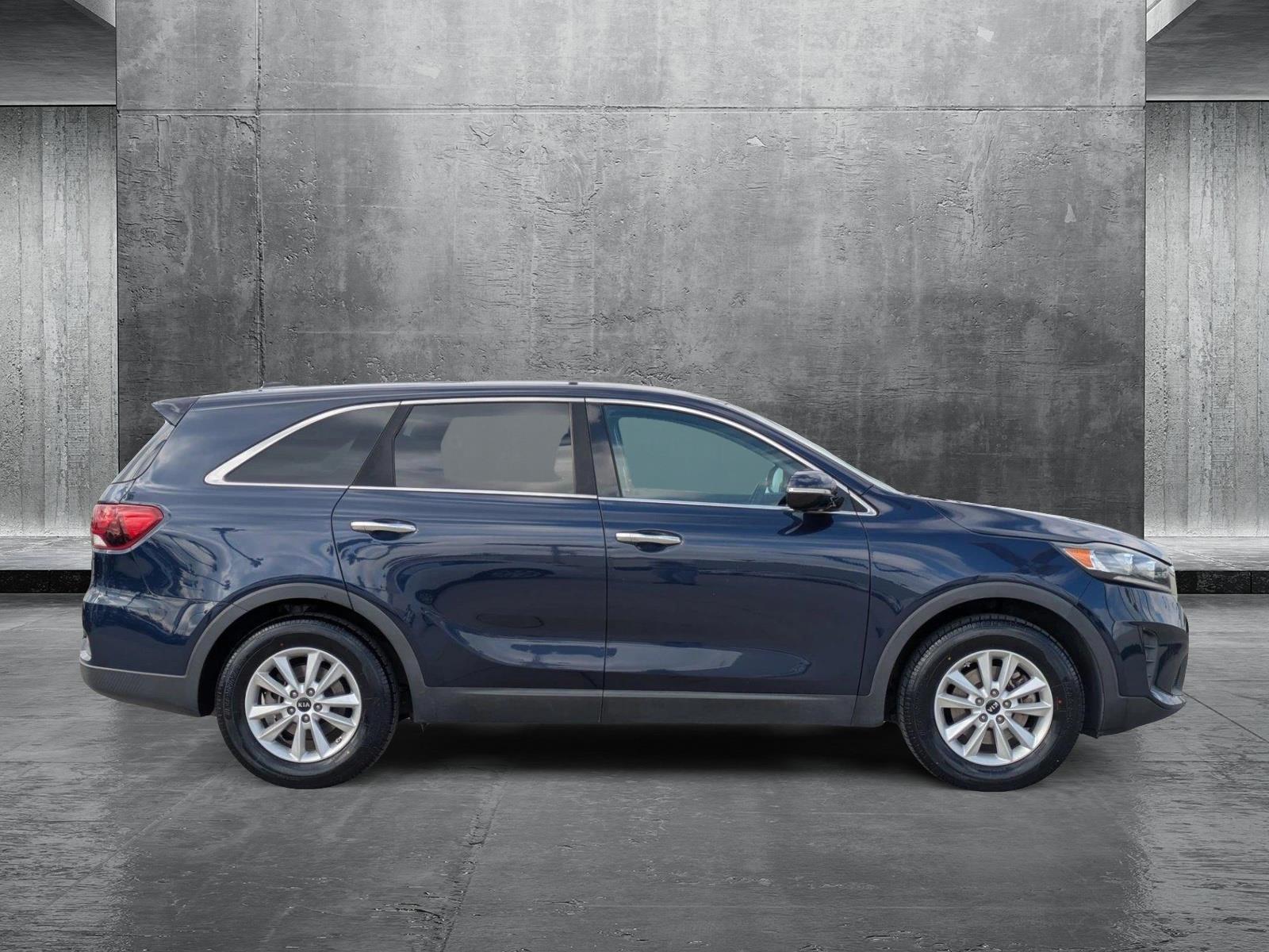 2019 Kia Sorento Vehicle Photo in Tustin, CA 92782