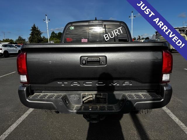 2017 Toyota Tacoma Vehicle Photo in Puyallup, WA 98371