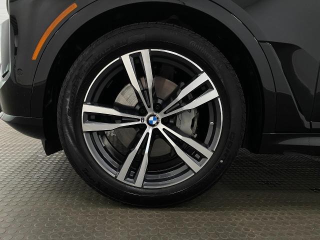 2025 BMW X7 xDrive40i Vehicle Photo in Appleton, WI 54913