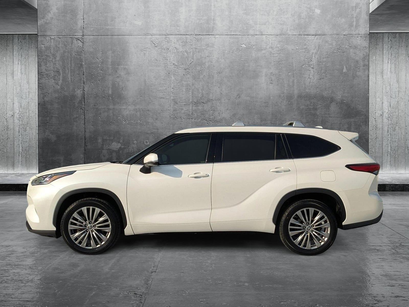 2021 Toyota Highlander Vehicle Photo in Clearwater, FL 33765