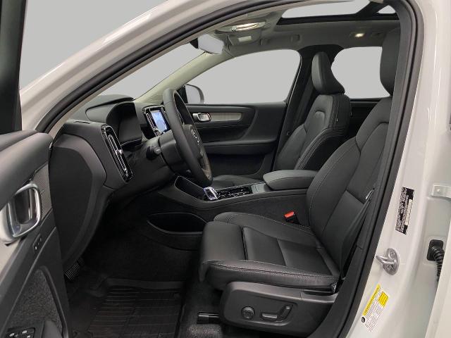 2025 Volvo XC40 Vehicle Photo in Appleton, WI 54913