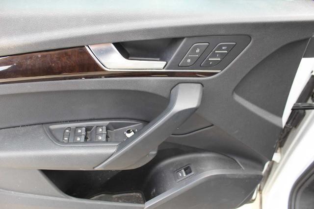 2019 Audi Q5 Vehicle Photo in HOUSTON, TX 77090