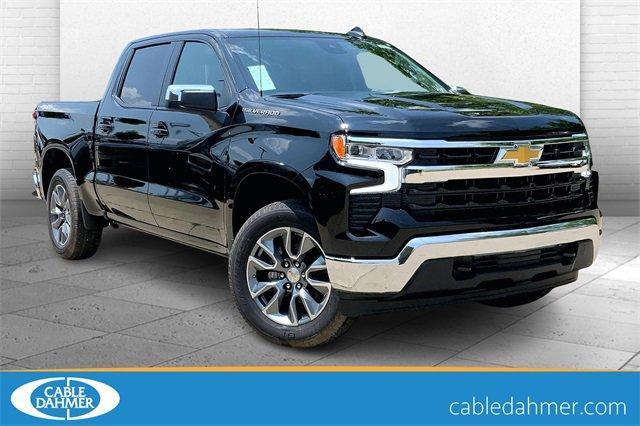 2025 Chevrolet Silverado 1500 Vehicle Photo in KANSAS CITY, MO 64114-4502