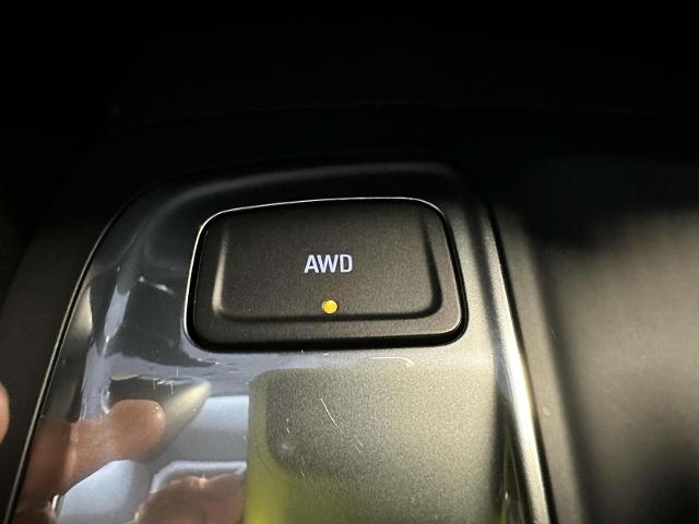 2020 Chevrolet Equinox Vehicle Photo in Roslyn, NY 11576