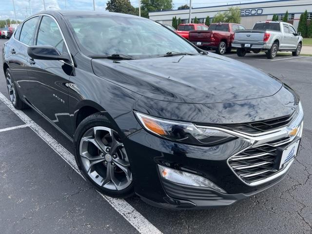 2024 Chevrolet Malibu Vehicle Photo in GREEN BAY, WI 54304-5303