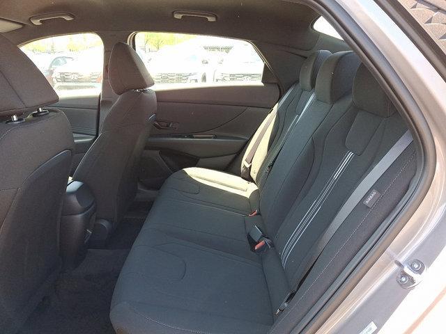 2025 Hyundai ELANTRA Vehicle Photo in Philadelphia, PA 19116