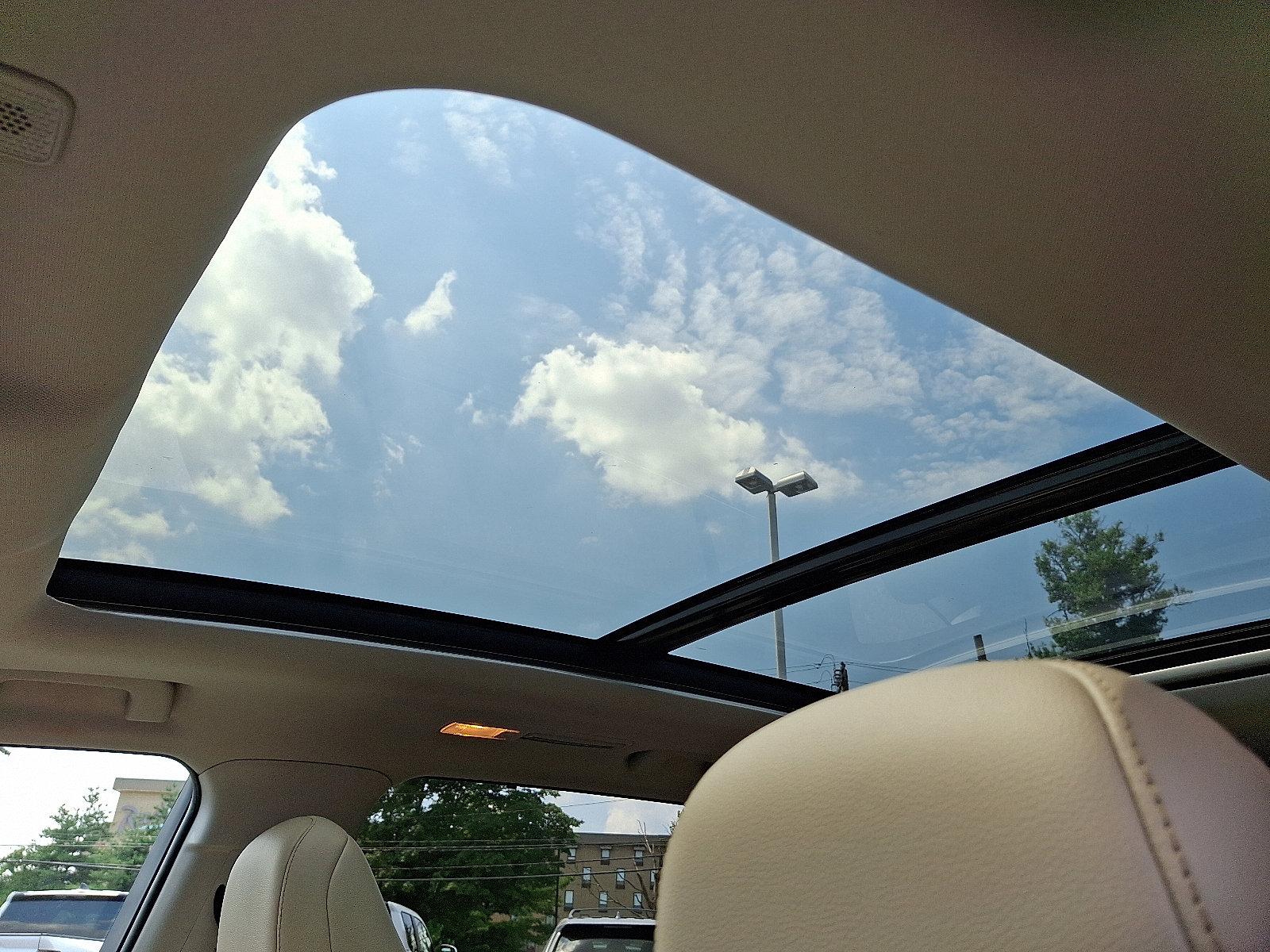 2024 Toyota Highlander Vehicle Photo in Trevose, PA 19053