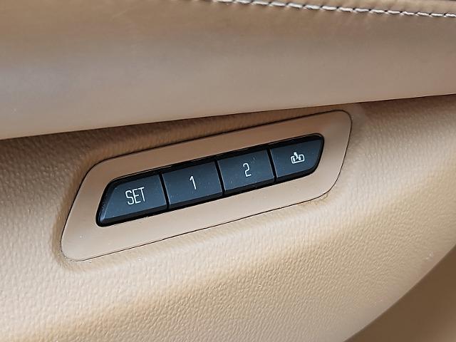 2016 Cadillac Escalade ESV Vehicle Photo in TREVOSE, PA 19053-4984