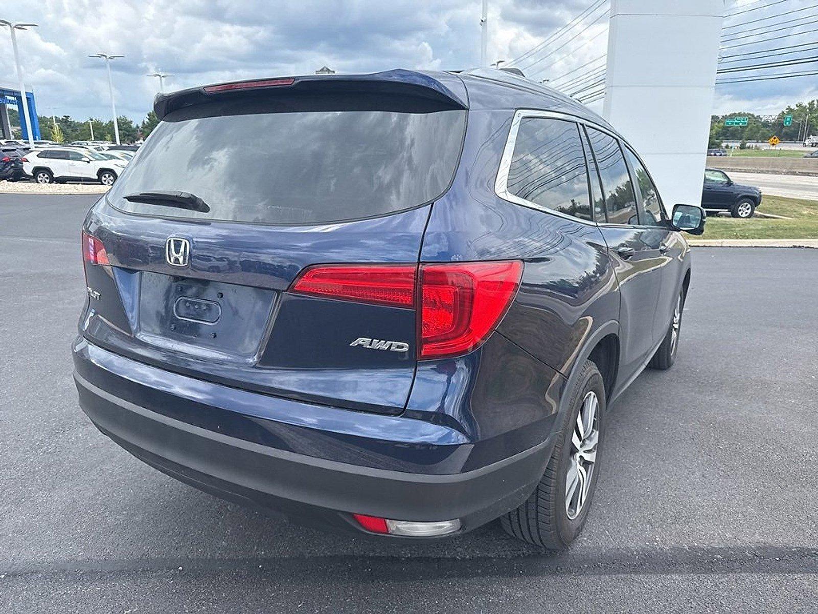 2018 Honda Pilot Vehicle Photo in Harrisburg, PA 17111