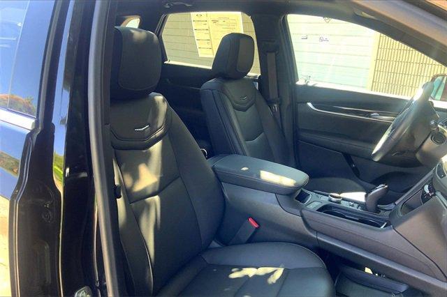 2024 Cadillac XT5 Vehicle Photo in KANSAS CITY, MO 64114-4545