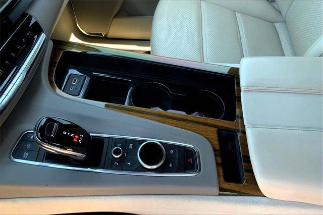 2023 Cadillac Escalade Vehicle Photo in KANSAS CITY, MO 64114-4545