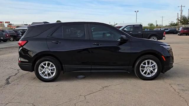 2022 Chevrolet Equinox Vehicle Photo in San Angelo, TX 76901