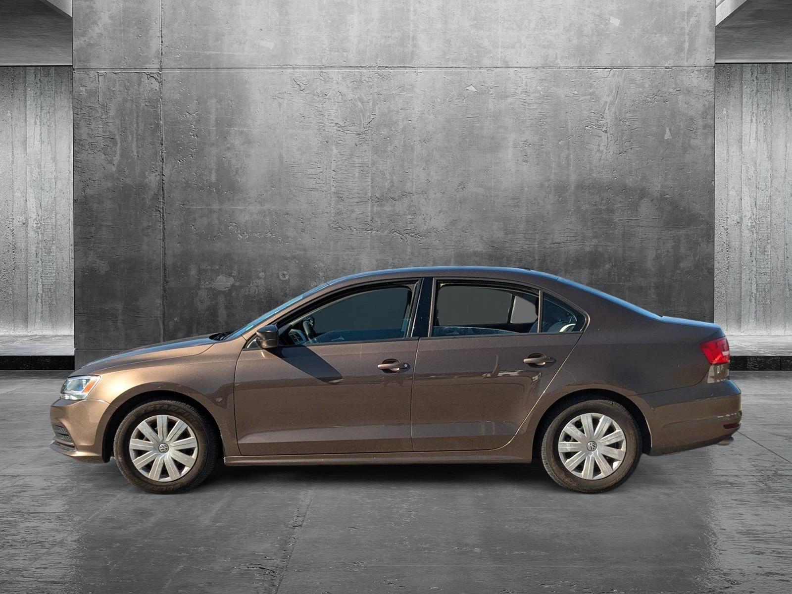 2015 Volkswagen Jetta Sedan Vehicle Photo in St. Petersburg, FL 33713