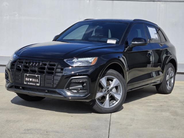 2025 Audi Q5 Vehicle Photo in SUGAR LAND, TX 77478