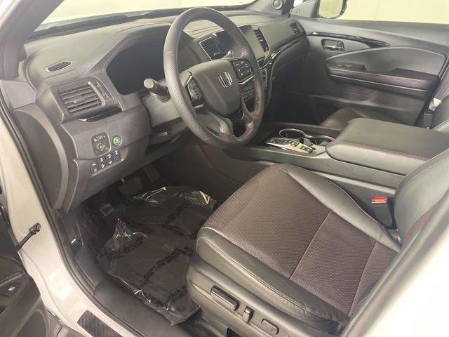 2024 Honda Ridgeline Vehicle Photo in PHOENIX, AZ 85014-3381