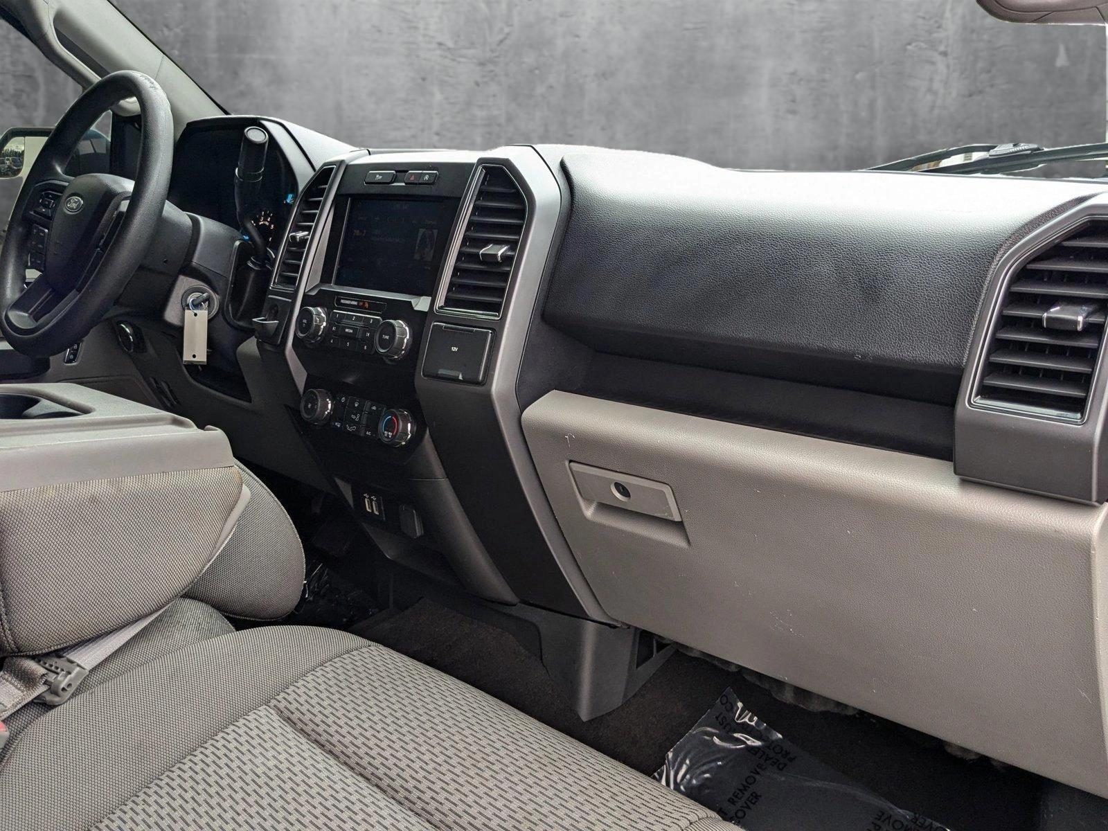 2020 Ford F-150 Vehicle Photo in St. Petersburg, FL 33713