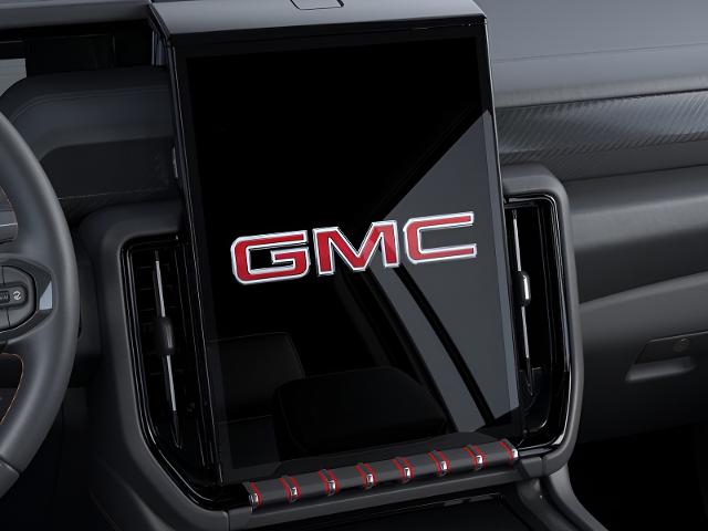 2025 GMC Yukon XL Vehicle Photo in OSHKOSH, WI 54904-7811