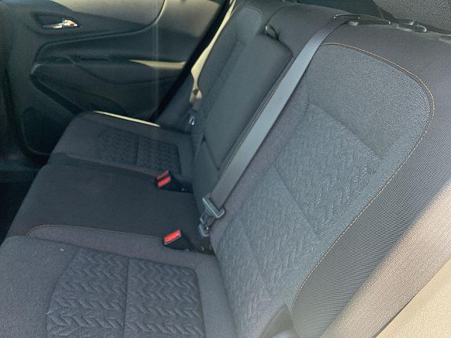 2022 Chevrolet Equinox Vehicle Photo in MOON TOWNSHIP, PA 15108-2571