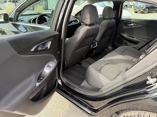 2022 Chevrolet Malibu Vehicle Photo in CHICOPEE, MA 01020-5001