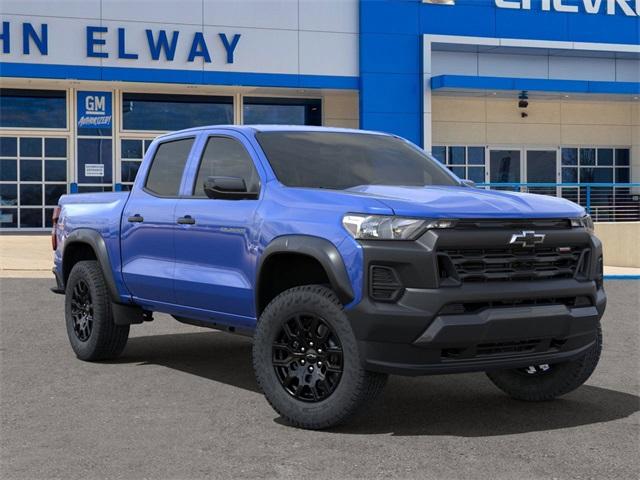 2025 Chevrolet Colorado Vehicle Photo in ENGLEWOOD, CO 80113-6708