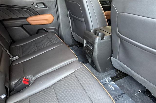 2023 GMC Canyon Vehicle Photo in ELK GROVE, CA 95757-8703