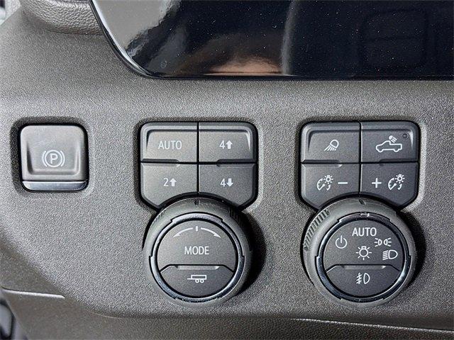 2025 Chevrolet Silverado 2500 HD Vehicle Photo in PUYALLUP, WA 98371-4149