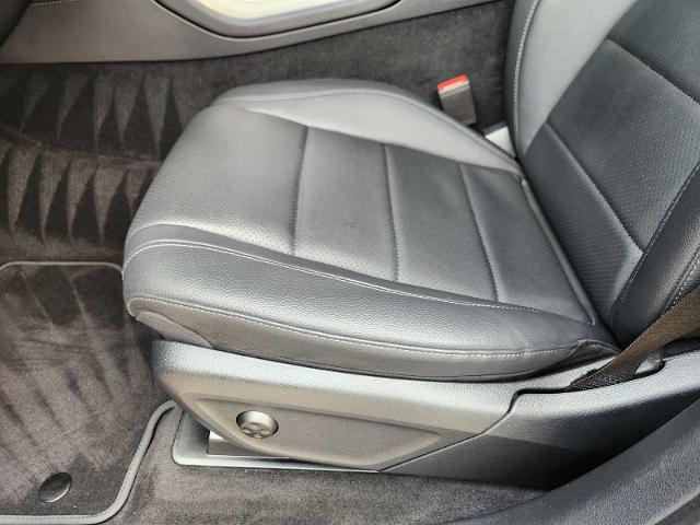 2025 Mercedes-Benz GLS Vehicle Photo in HOUSTON, TX 77079