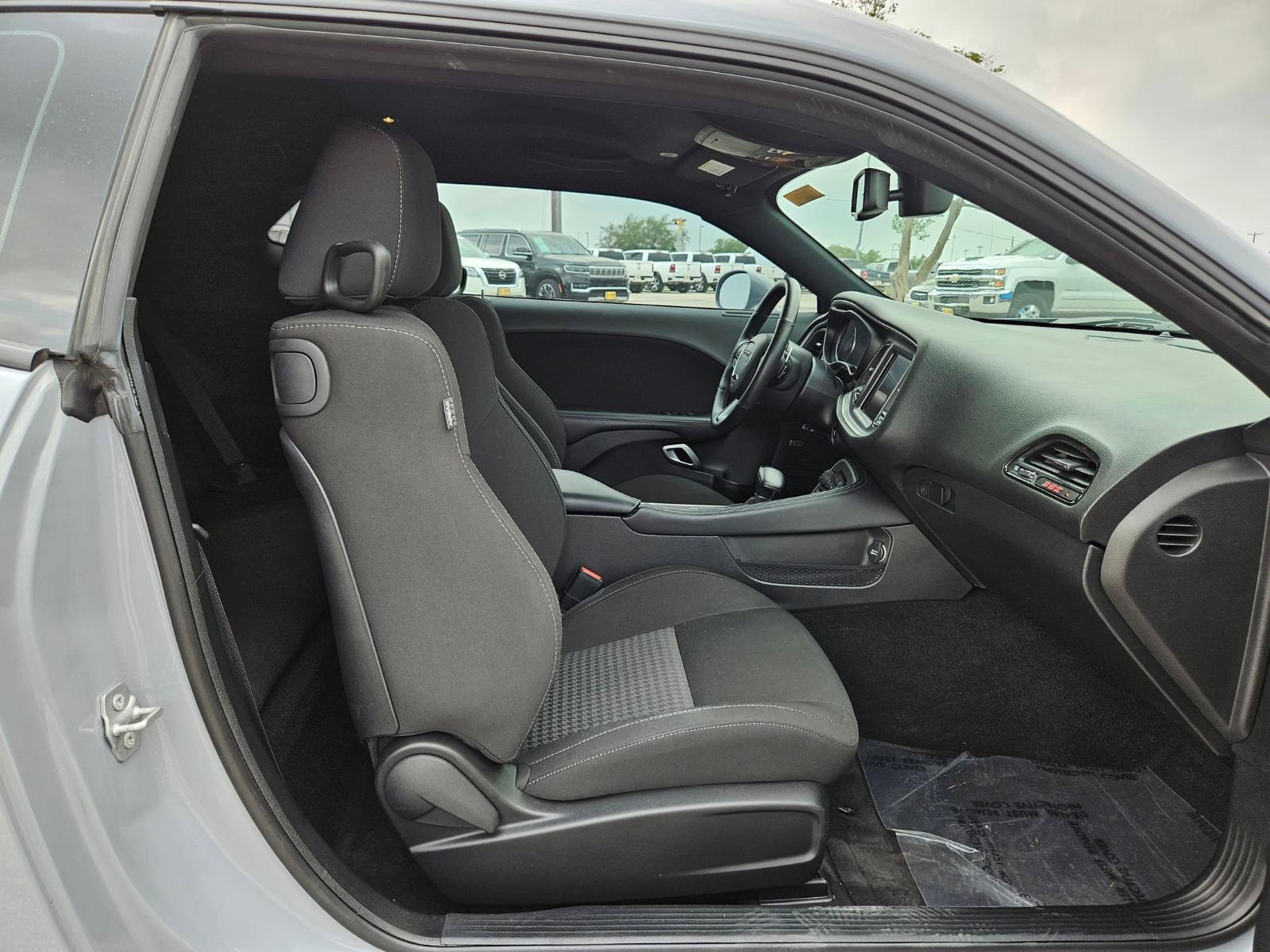2022 Dodge Challenger Vehicle Photo in Seguin, TX 78155