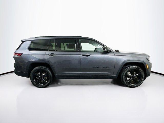 2023 Jeep Grand Cherokee L Vehicle Photo in Doylsetown, PA 18901