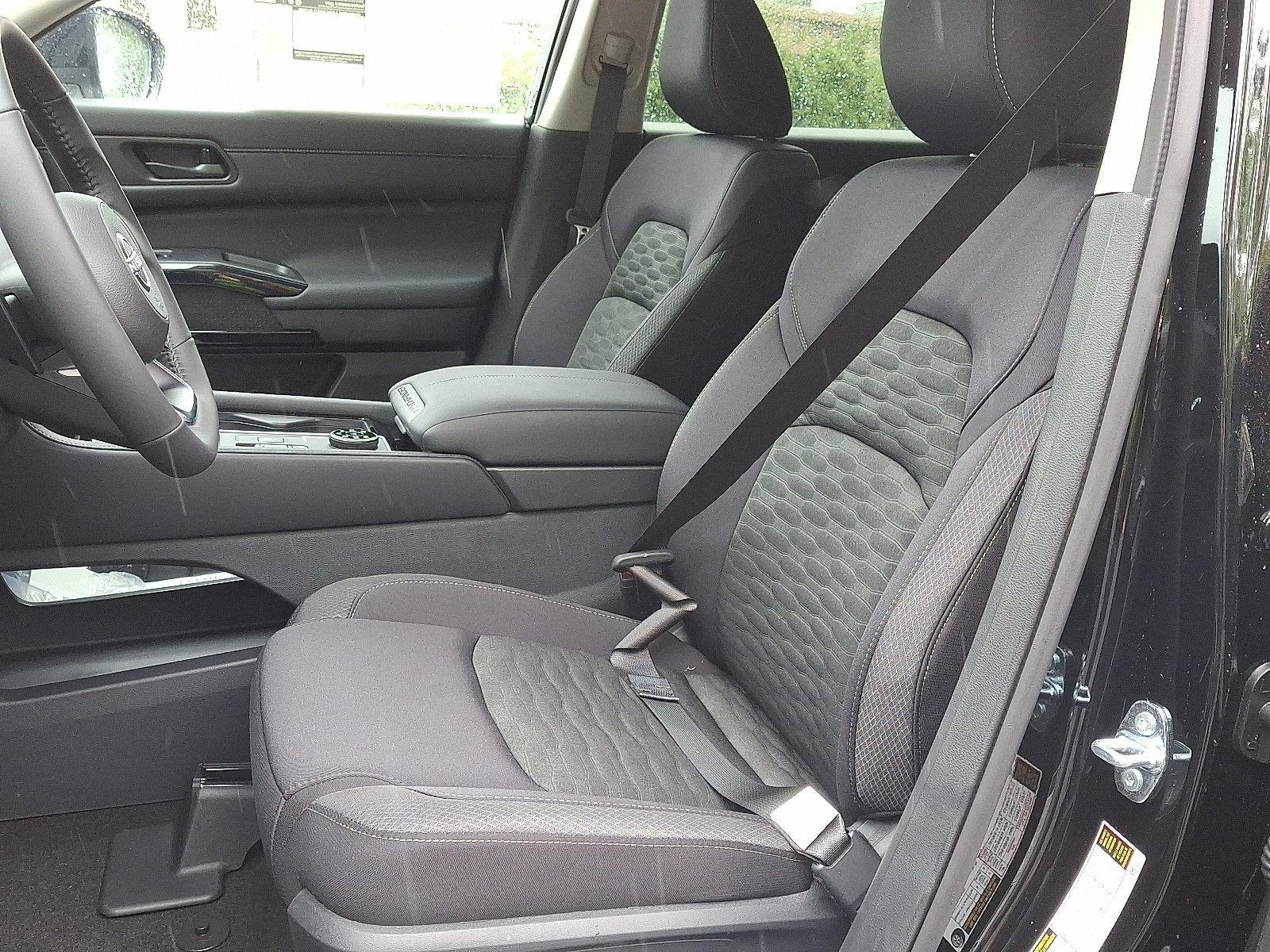 2025 Nissan Pathfinder Vehicle Photo in Jenkintown, PA 19046