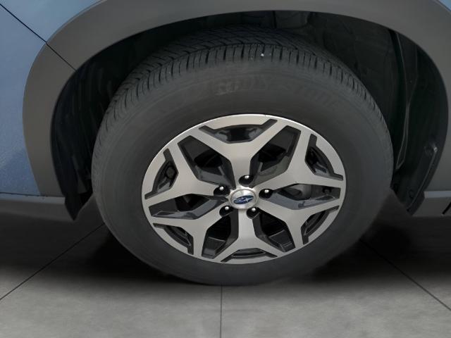 2023 Subaru Forester Vehicle Photo in Green Bay, WI 54304