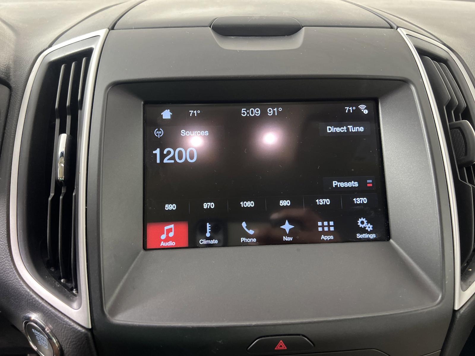 2017 Ford Edge Vehicle Photo in GEORGETOWN, TX 78626-7508