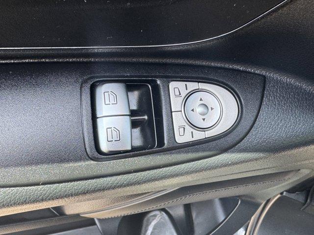 2020 Mercedes-Benz Metris Passenger Van Vehicle Photo in LEOMINSTER, MA 01453-2952