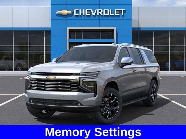 2025 Chevrolet Suburban Vehicle Photo in BROCKTON, MA 02301-7113
