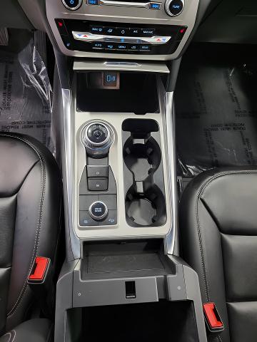 2023 Ford Explorer Vehicle Photo in Oshkosh, WI 54901