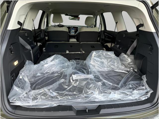 2025 Subaru Ascent Vehicle Photo in Oshkosh, WI 54904