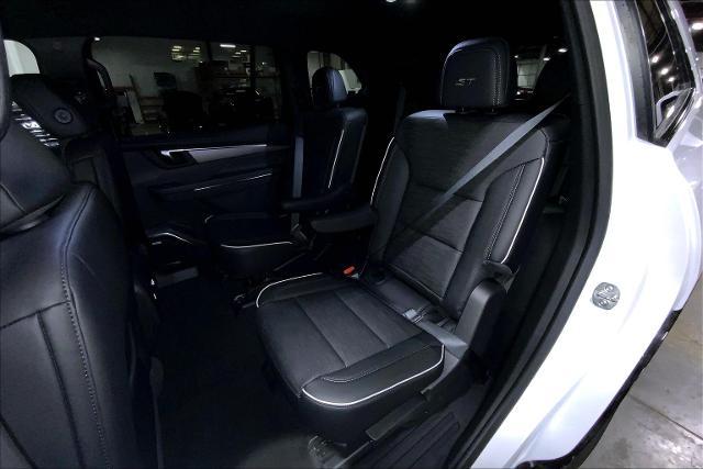 2026 Buick Enclave Vehicle Photo in KANSAS CITY, MO 64114-4545