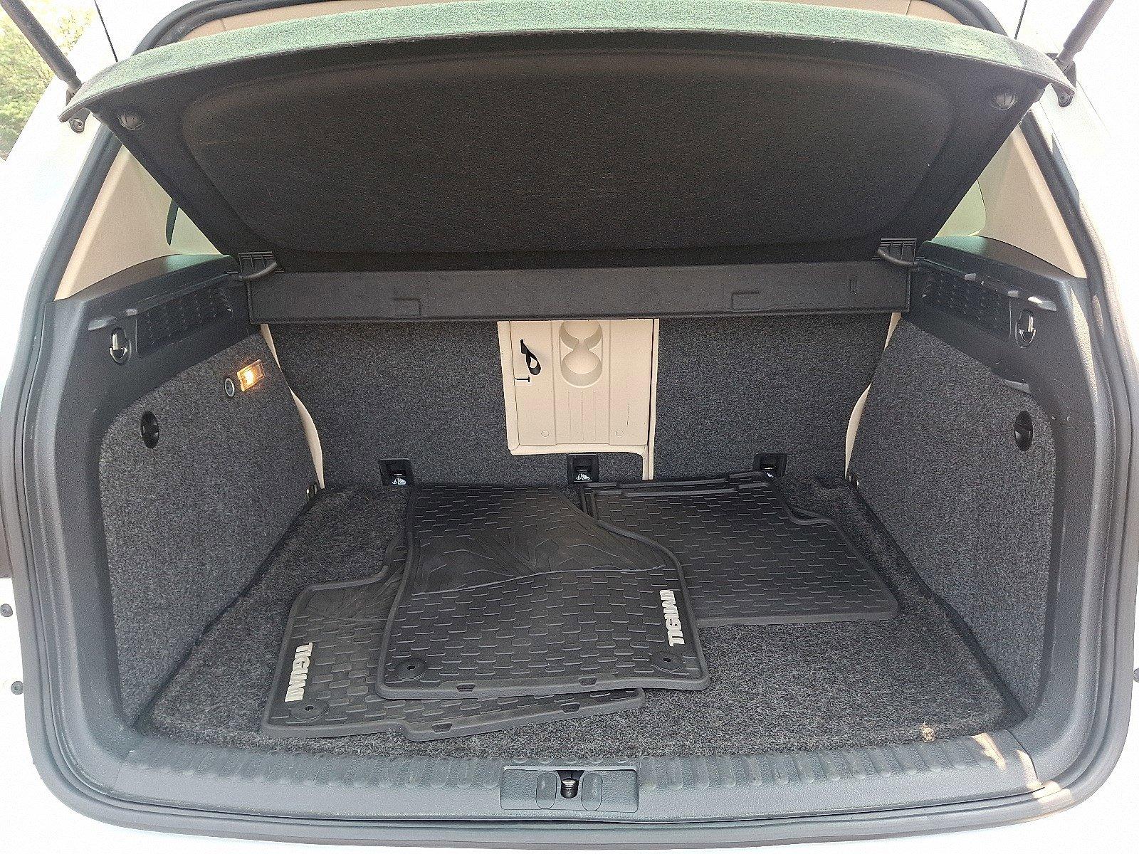 2017 Volkswagen Tiguan Vehicle Photo in Harrisburg, PA 17111