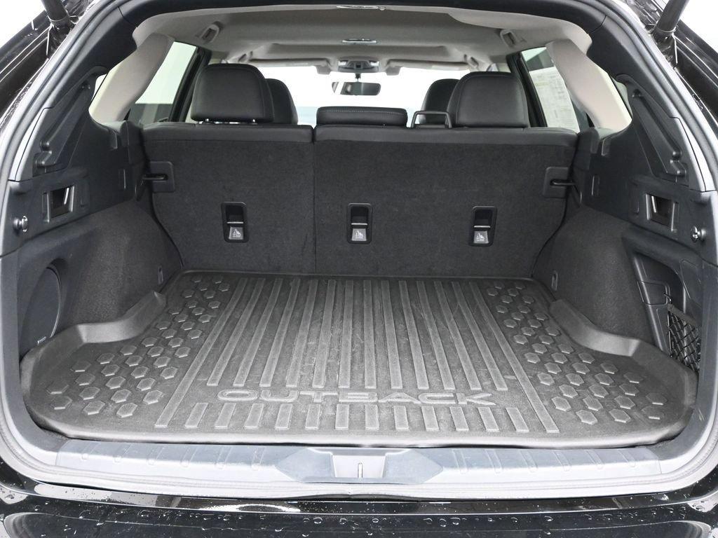 2021 Subaru Outback Vehicle Photo in Marion, IA 52302