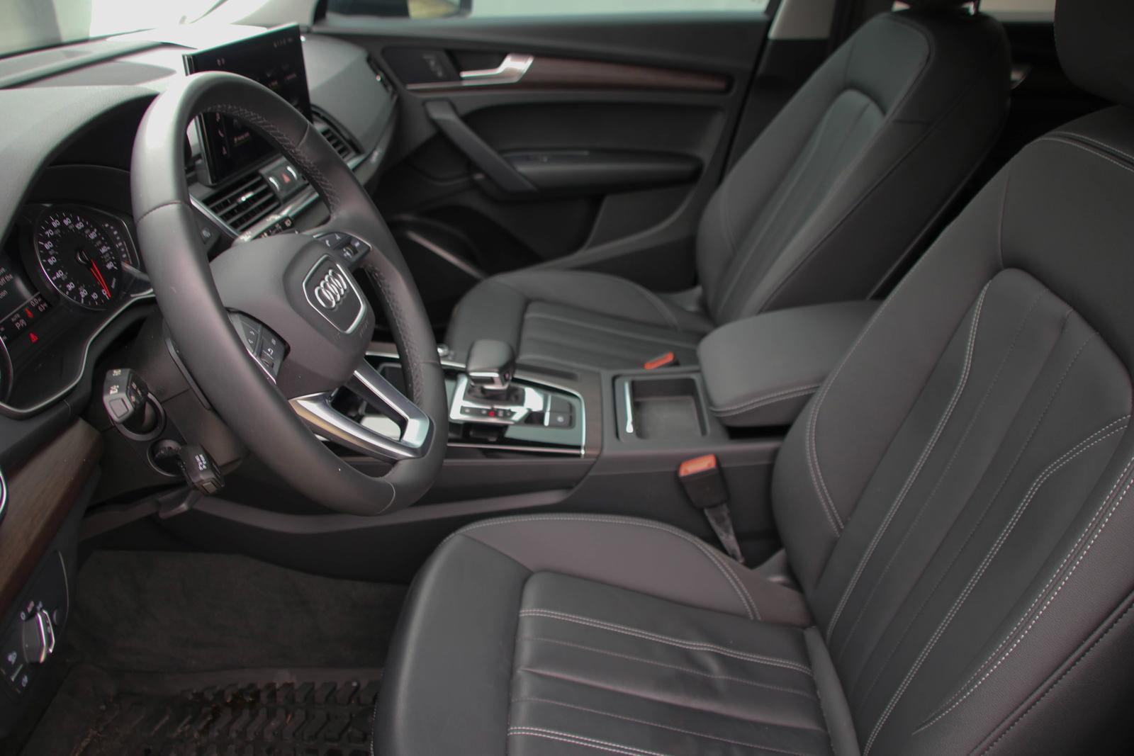 2021 Audi Q5 Vehicle Photo in SUGAR LAND, TX 77478