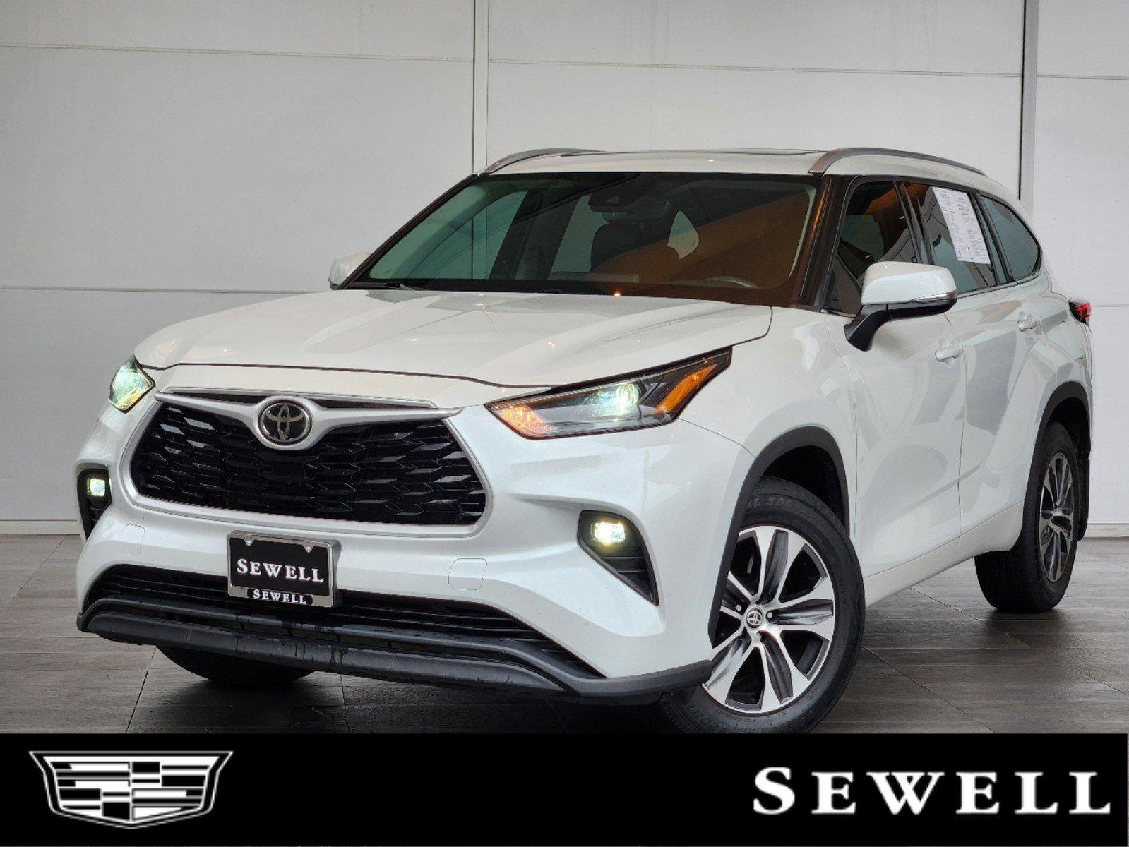 2022 Toyota Highlander Vehicle Photo in HOUSTON, TX 77079-1502