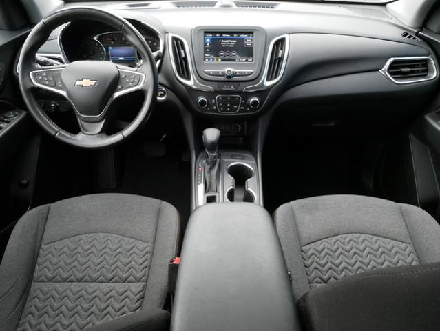 2022 Chevrolet Equinox Vehicle Photo in MAPLEWOOD, MN 55119-4794